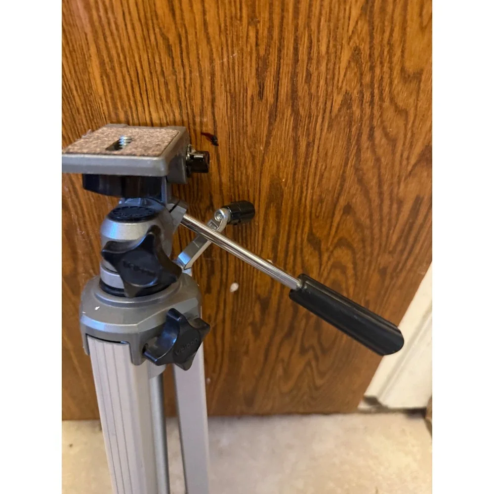 Velbon Aluminum Tripod with Pan Tilt Head Silver Black Camera Stand